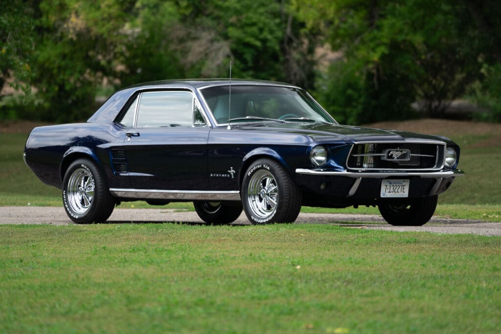 1967 FORD MUSTANG