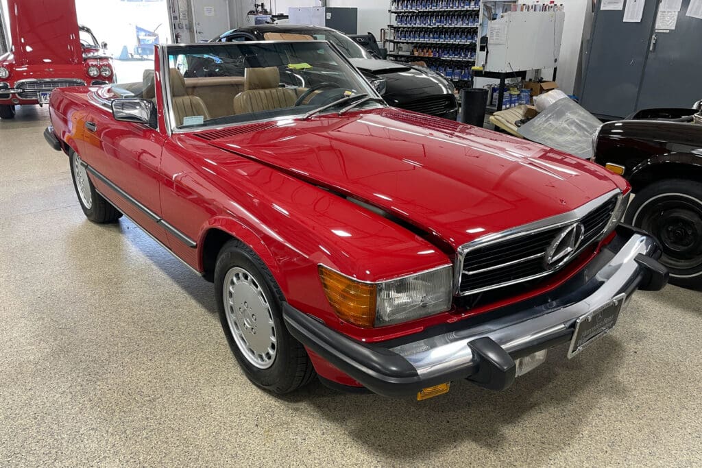 1987 MERCEDES-BENZ 560SL