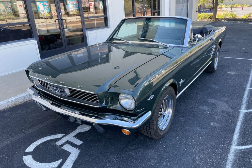 1966 FORD MUSTANG