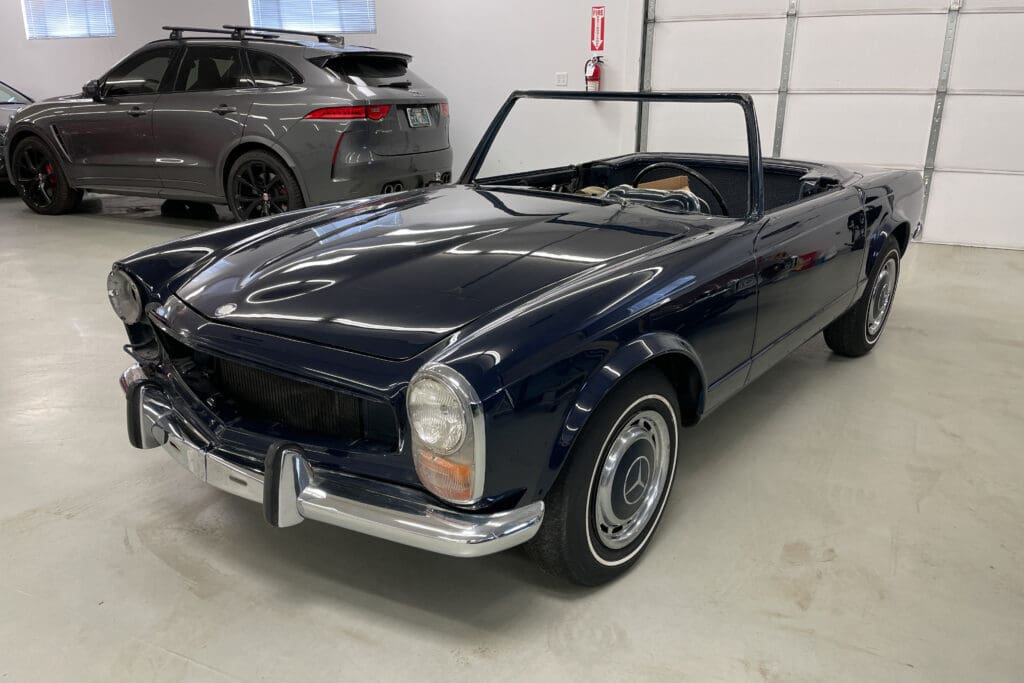 1969 MERCEDES-BENZ 280SL